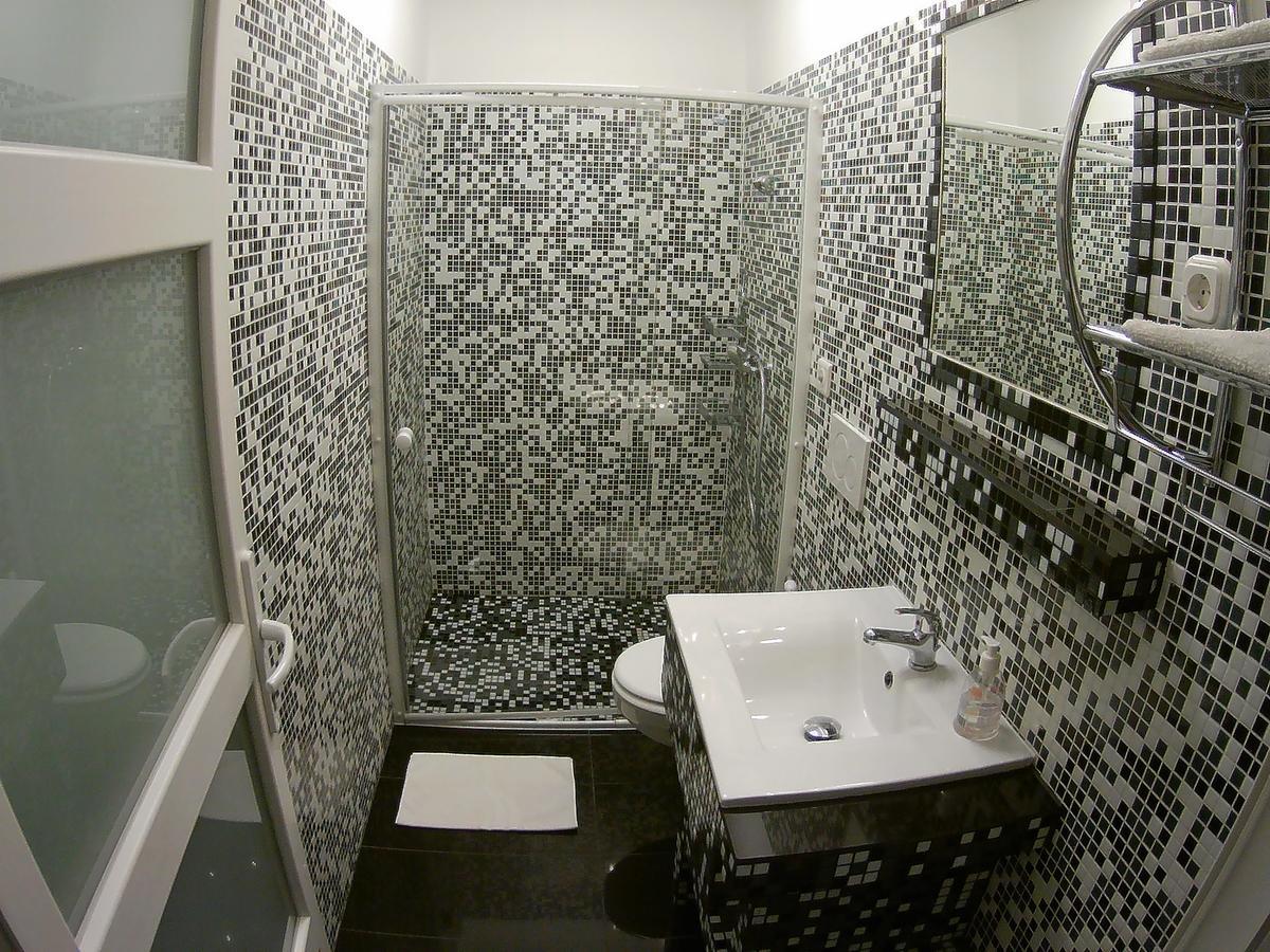 Szlavi Apartman Baja Bagian luar foto